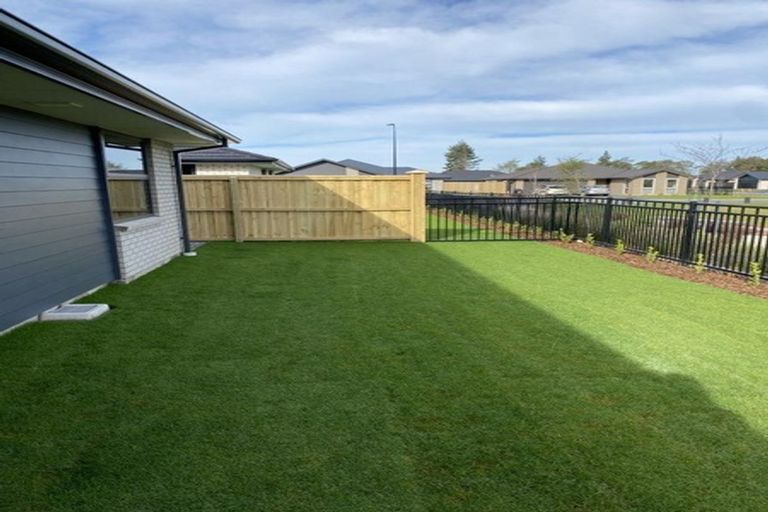 Photo of property in 77 Ridgeway Avenue, Rolleston, 7615