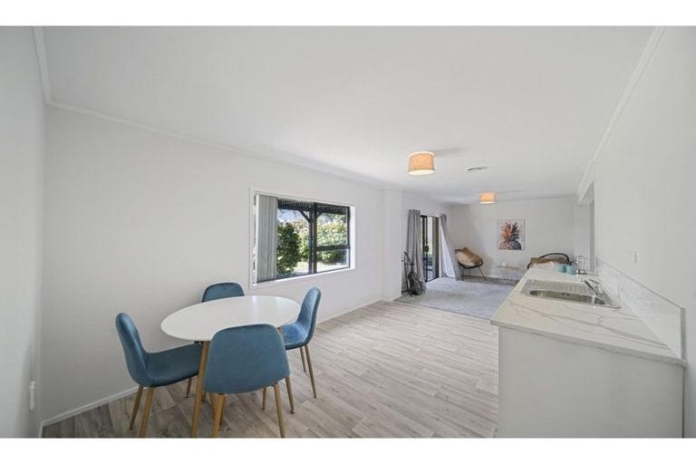 Photo of property in 6 Noble Street, Waiuku, 2123