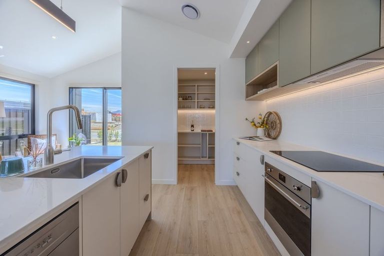 Photo of property in 3 Mason Street, Wanaka, 9305