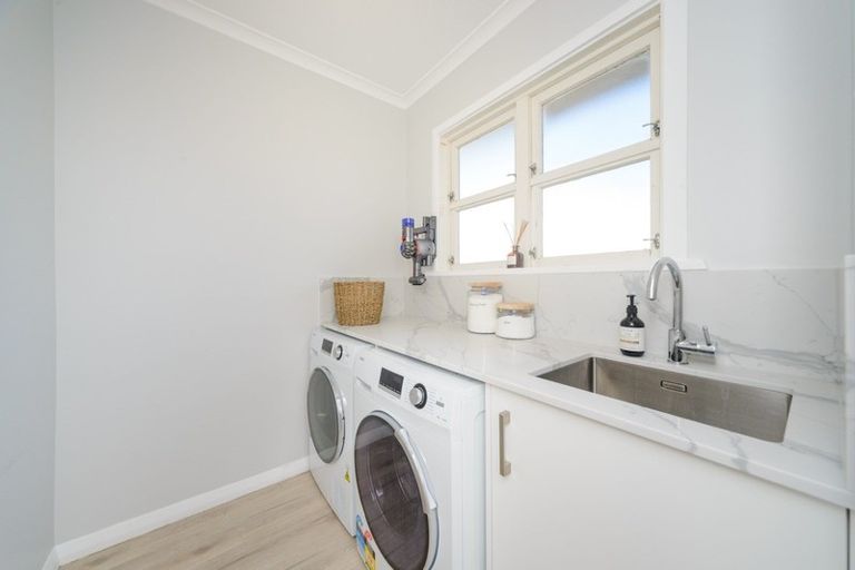 Photo of property in 13 Tyne Street, Rongotea, 4476