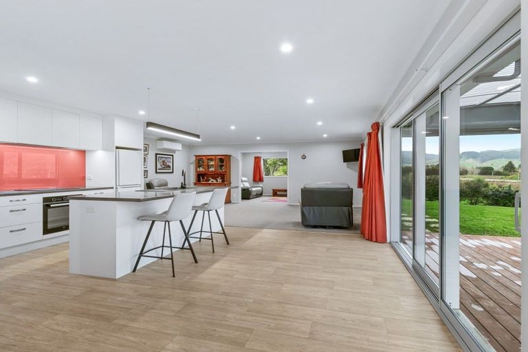 Photo of property in 213b Muhunoa East Road, Ohau, Levin, 5570