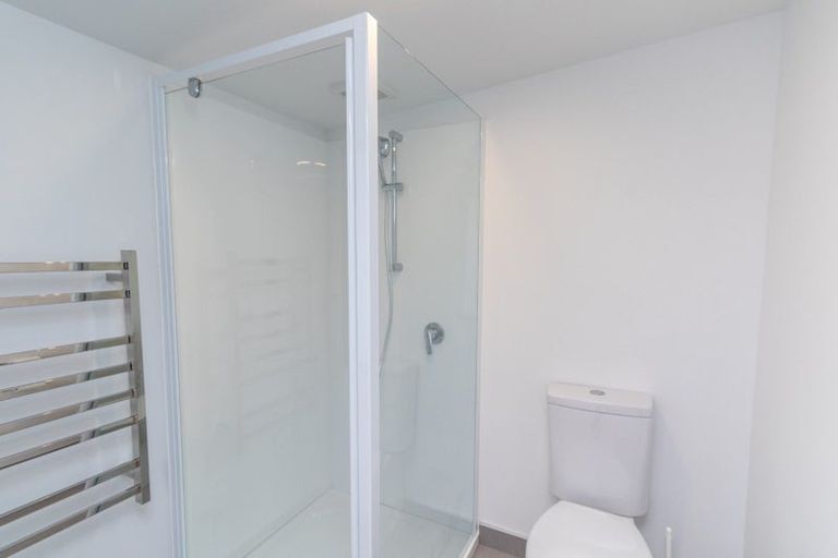 Photo of property in 14/52 High Street, Island Bay, Wellington, 6023