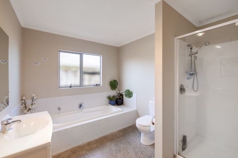 Photo of property in 9 Sarah Place, Papamoa Beach, Papamoa, 3118