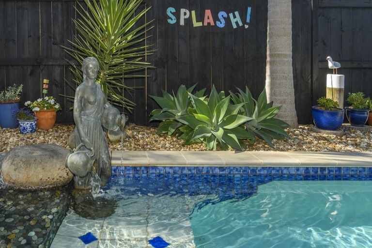 Photo of property in 619 Grenada Street, Papamoa Beach, Papamoa, 3118