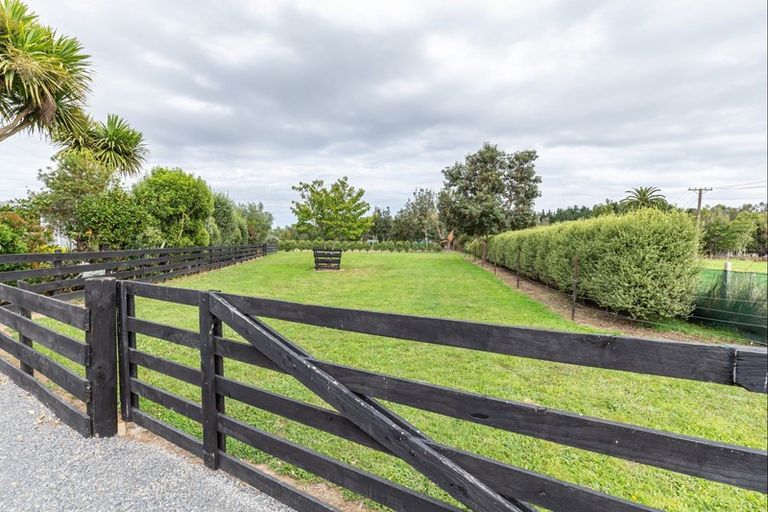 Photo of property in 174 Muhunoa Road West, Ohau, 5570
