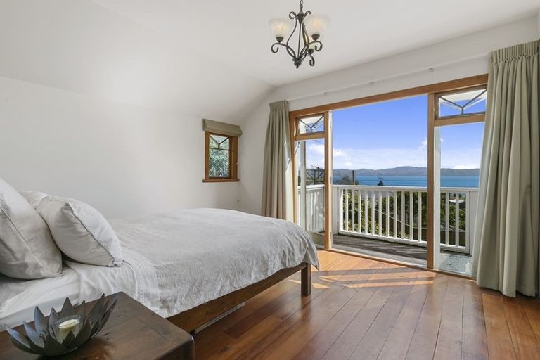 Photo of property in 6 Marama Terrace, Eastbourne, Lower Hutt, 5013