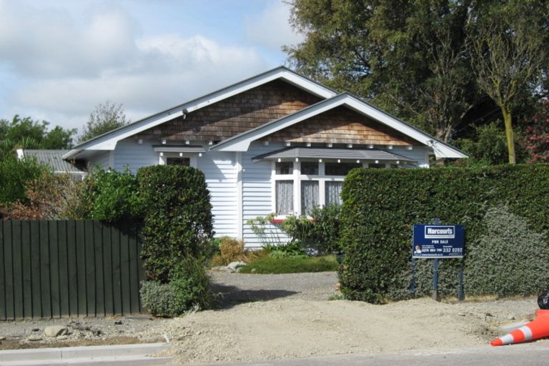 Photo of property in 80 Grafton Street, Waltham, Christchurch, 8011