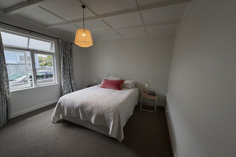 Photo of property in 111 Duchess Crescent, Mayfair, Hastings, 4122
