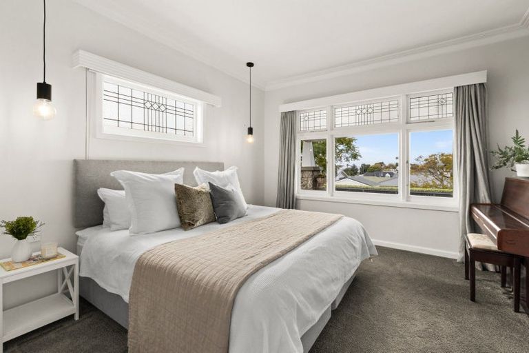 Photo of property in 1 Ormond Road, Hospital Hill, Napier, 4110