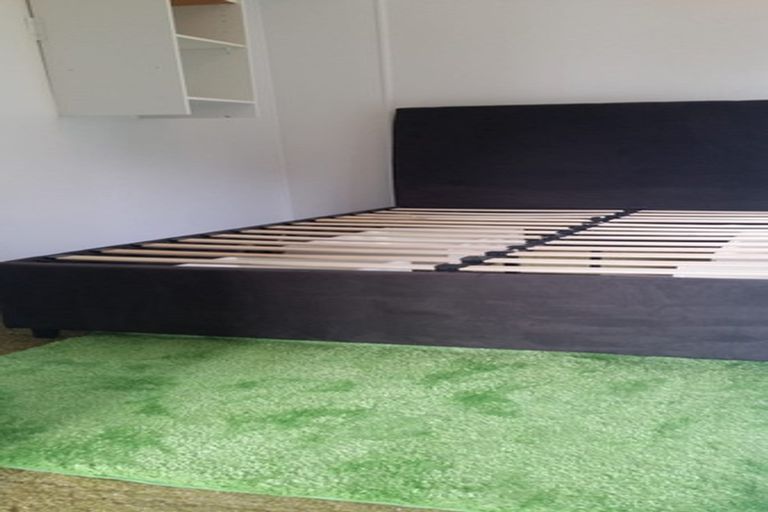 Photo of property in 75 Todman Street, Brooklyn, Wellington, 6021