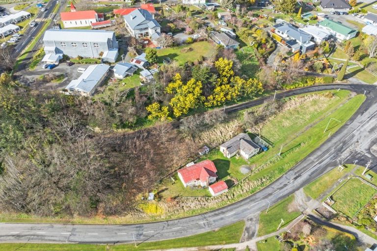 Photo of property in 142 Hautapu Street, Taihape, 4720