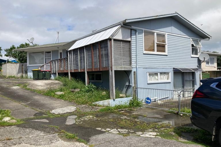 Photo of property in 2/523 Weymouth Road, Weymouth, Auckland, 2103