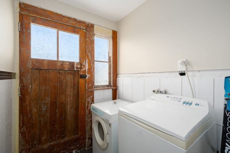Photo of property in 34 Randwick Crescent, Moera, Lower Hutt, 5010