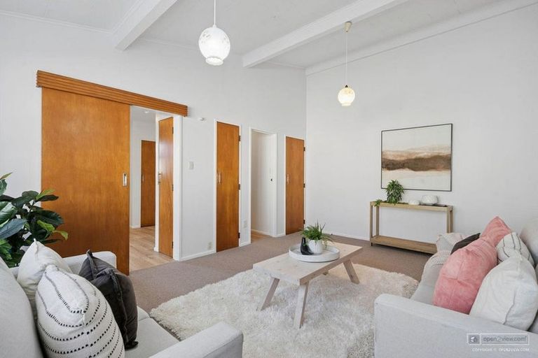Photo of property in 12/52 Leighton Avenue, Waiwhetu, Lower Hutt, 5010