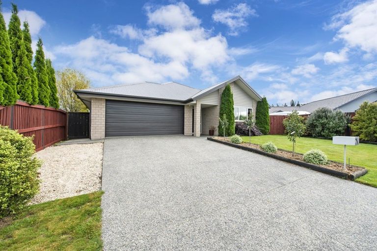 Photo of property in 55 Huntingdon Drive, Rangiora, 7400