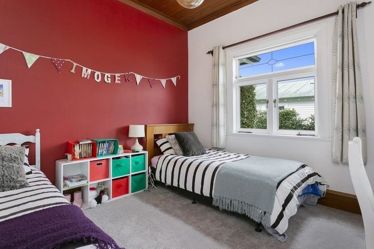 Photo of property in 27 Princes Street, Cambridge, 3434