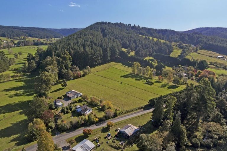 Photo of property in 405 Pigeon Valley Road, Pigeon Valley, Wakefield, 7096