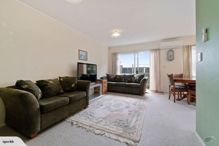 Photo of property in 55 Pooks Road, Ranui, Auckland, 0612