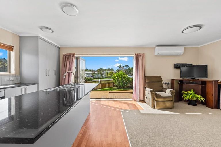 Photo of property in 844 Cove Road, Waipu, 0582