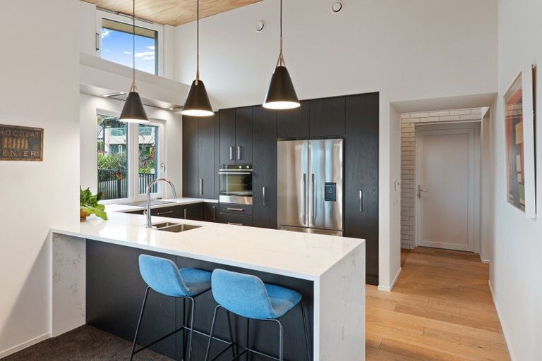 Photo of property in 22 Woodlau Rise, Huntsbury, Christchurch, 8022