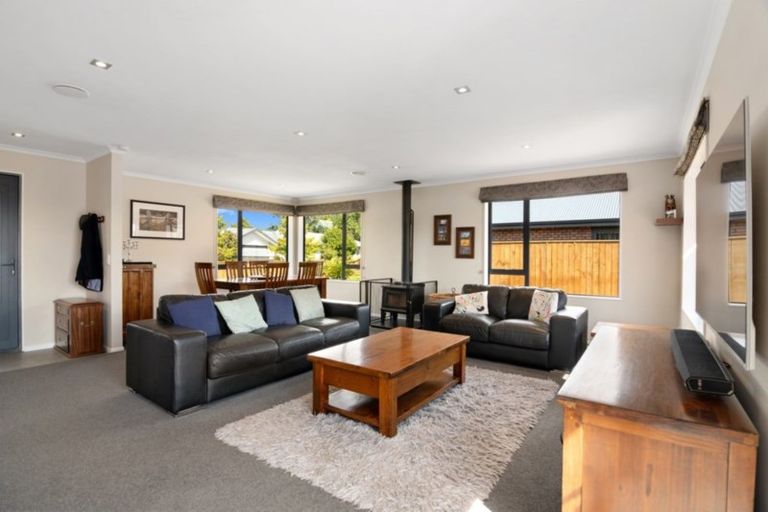 Photo of property in 4 Ernest Place, Brightwater, 7022