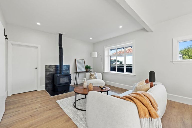 Photo of property in 33 Petrie Street, Richmond, Christchurch, 8013