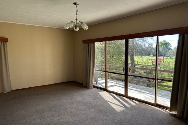 Photo of property in 96 Tikokino Road, Waipawa, 4273