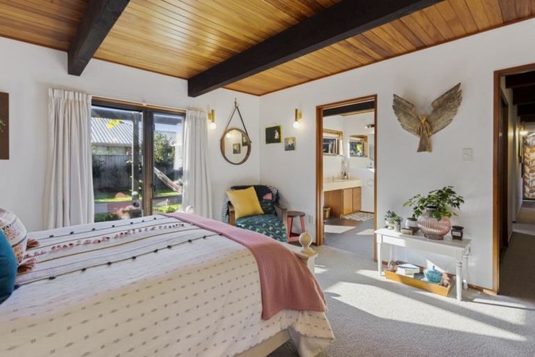 Photo of property in 6 Holcroft Court, Rangiora, 7400