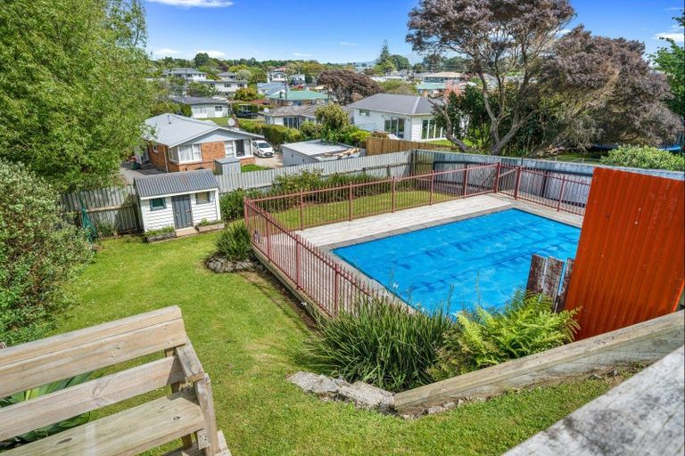 Photo of property in 28 Kingsford Street, Bell Block, New Plymouth, 4312