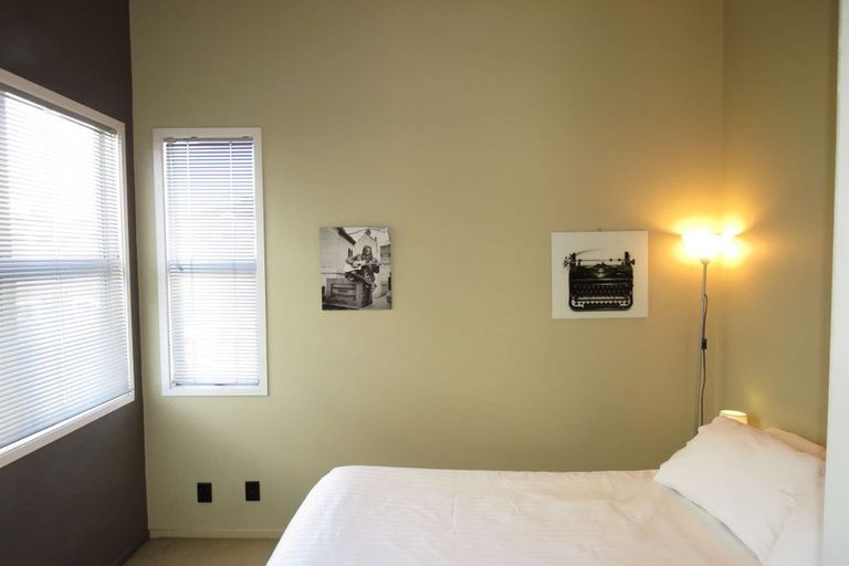 Photo of property in Qba Apartments, 5a/51 Webb Street, Mount Cook, Wellington, 6011