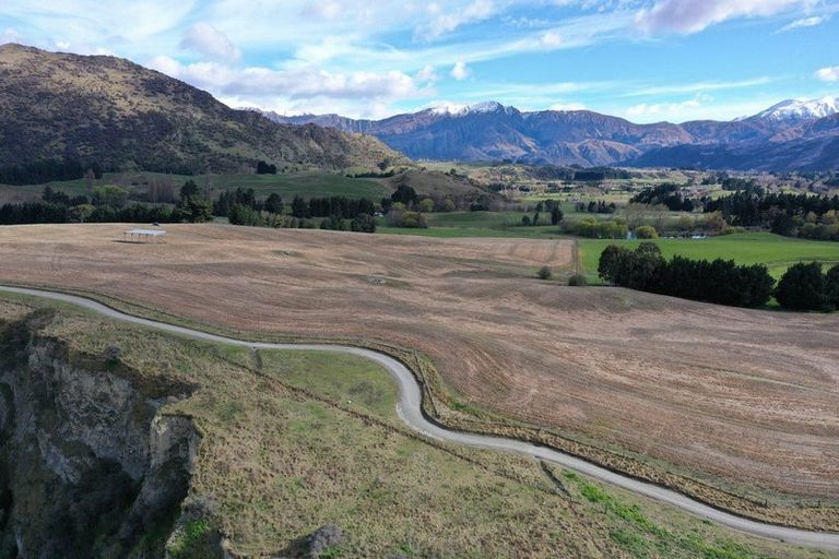 Photo of property in 136 Morven Ferry Road, Arrow Junction, Queenstown, 9371