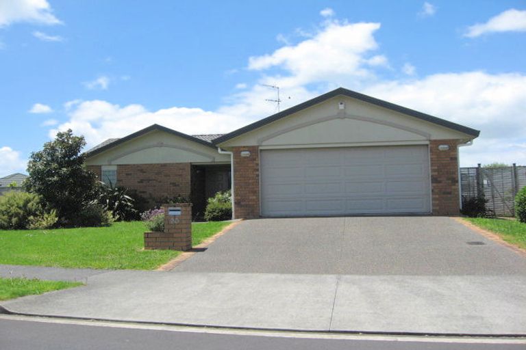 Photo of property in 20 Moss Crescent, Takanini, 2112