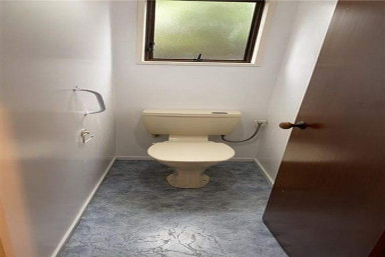 Photo of property in 2/3 Maxwell Street, Riccarton, Christchurch, 8041