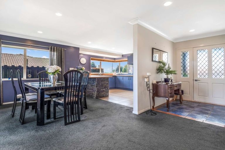 Photo of property in 22 Waitoa Street, Waiuku, 2123