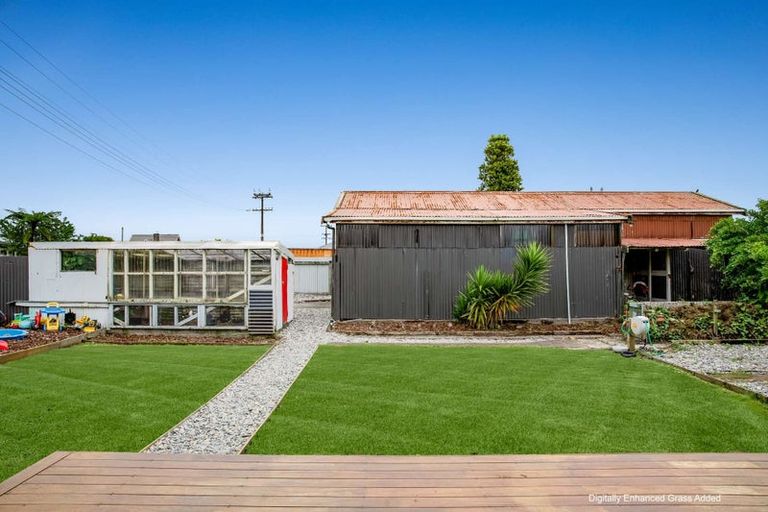 Photo of property in 120 Derby Street, Westport, 7825