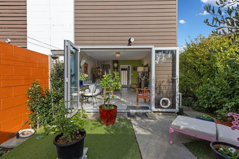 Photo of property in 1/27 Buffon Street, Waltham, Christchurch, 8023