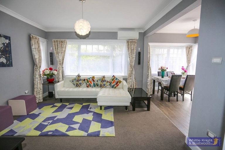 Photo of property in 92 Hinau Street, Riccarton, Christchurch, 8041