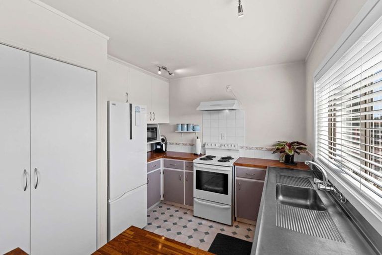 Photo of property in 22 Norfolk Rise, Waiuku, 2123