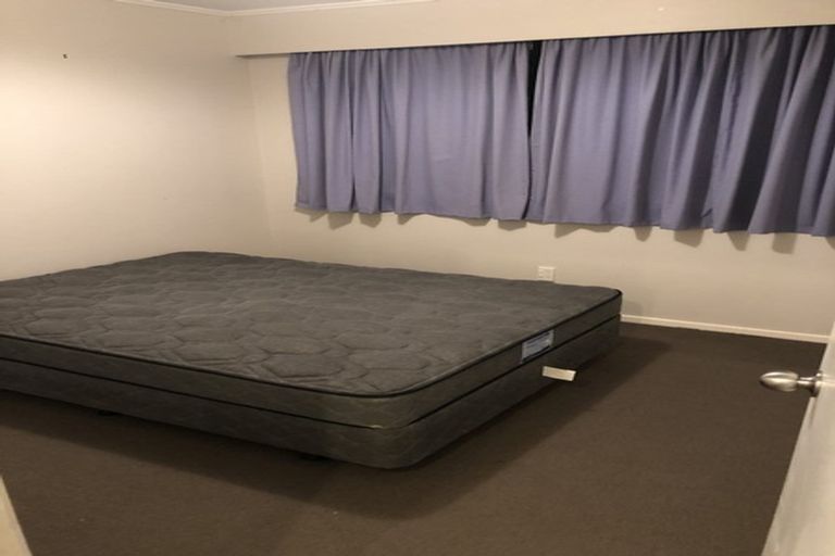 Photo of property in 4 Intrepid Place, Torbay, Auckland, 0630