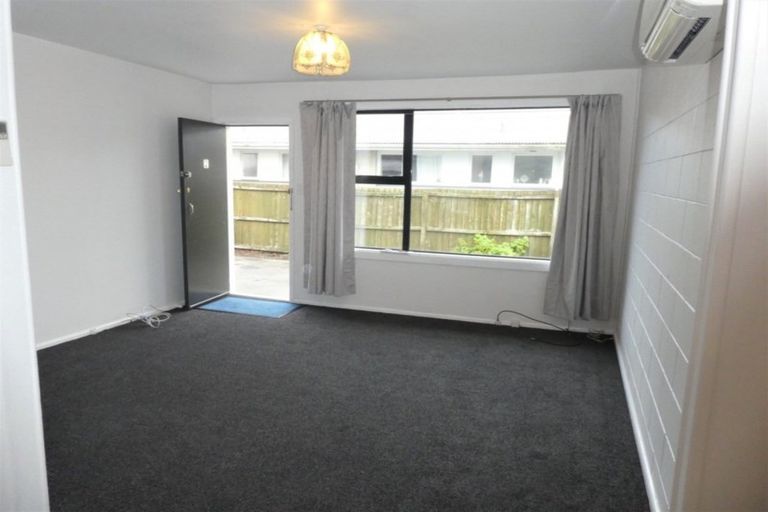 Photo of property in 2/396 Hereford Street, Linwood, Christchurch, 8011