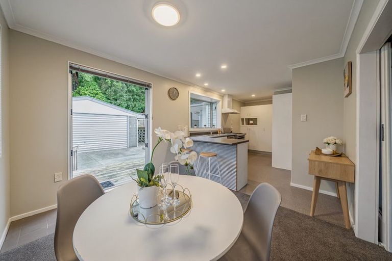 Photo of property in 44 Waipounamu Drive, Kelson, Lower Hutt, 5010