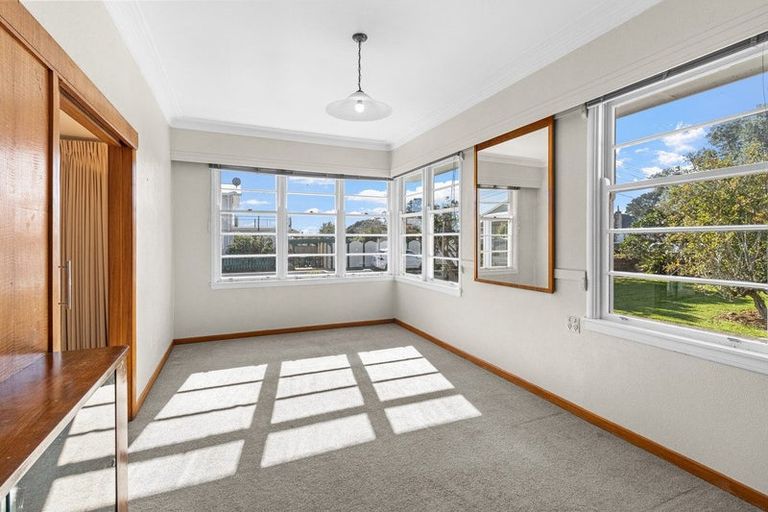 Photo of property in 27 Tokomaru Street, Welbourn, New Plymouth, 4312