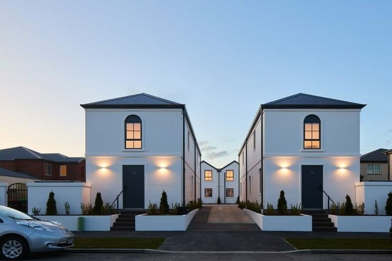 Photo of property in 7/35 Eversleigh Street, St Albans, Christchurch, 8014