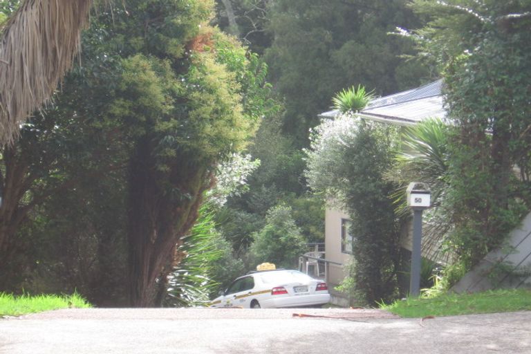 Photo of property in 50 Edmonton Road, Henderson, Auckland, 0612