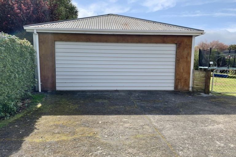 Photo of property in 140 Miranda Street, Stratford, 4332