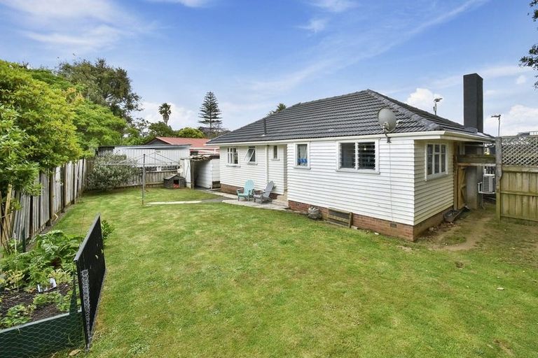 Photo of property in 2/26 Gray Avenue, Mangere East, Auckland, 2024