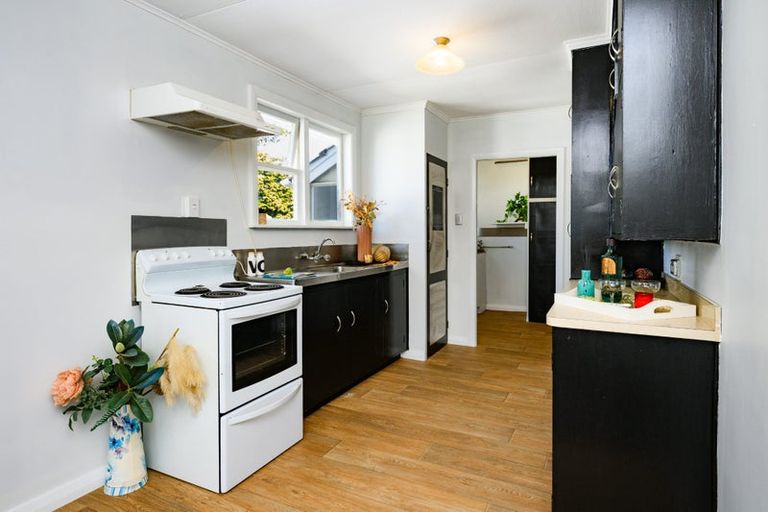 Photo of property in 33 Manchester Street, Takaro, Palmerston North, 4412