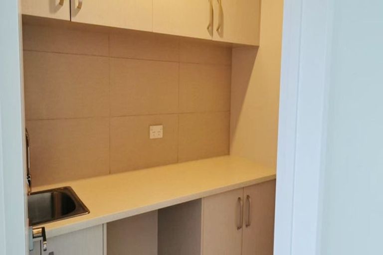 Photo of property in 30 Park Rise, Campbells Bay, Auckland, 0630