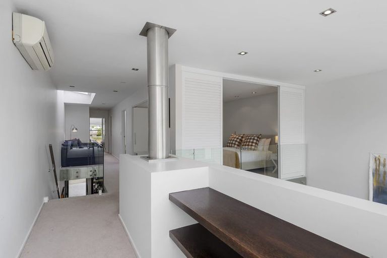 Photo of property in 12 Holly Road, St Albans, Christchurch, 8014