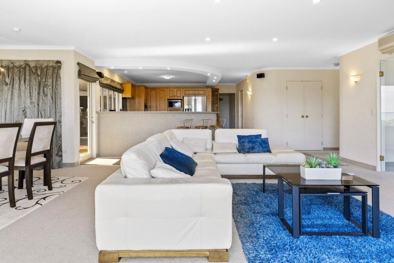 Photo of property in 36 Shepherd Road, Waipahihi, Taupo, 3330